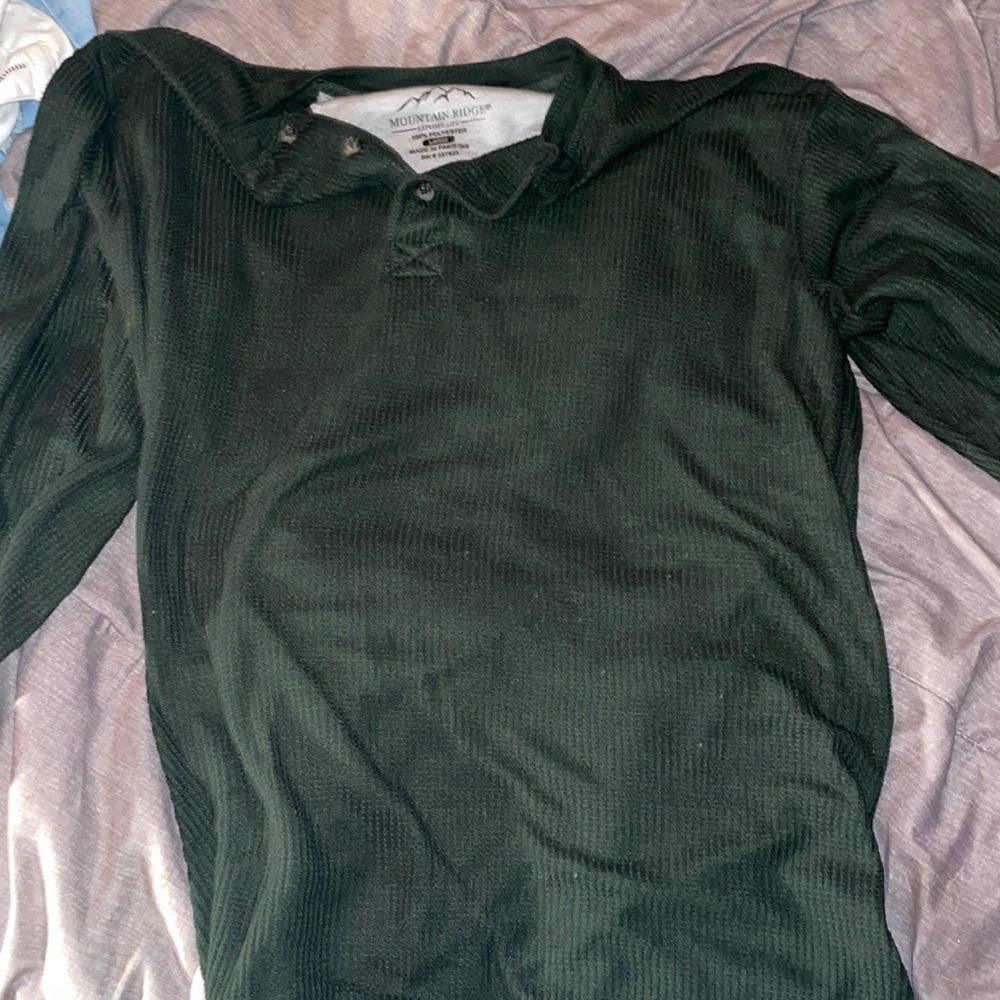 Dark green button shirt 💚